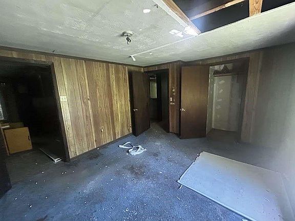 5th image of 616 Post Oak St