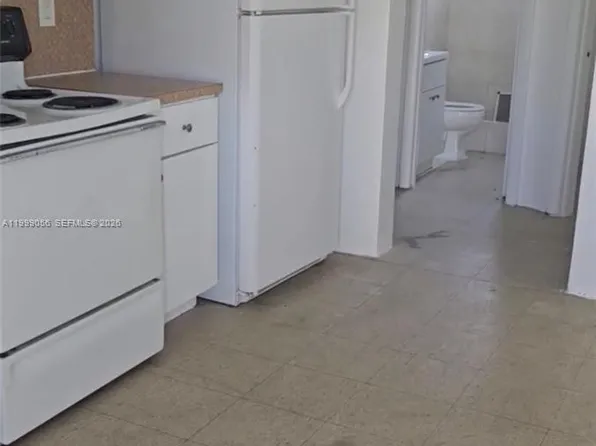 250 SW 11th Ave APT 3, Homestead, FL 33030