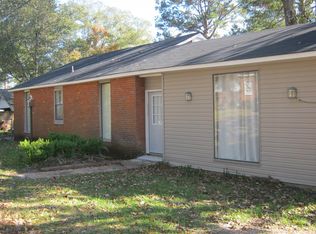 520 Nw Ave, McComb, MS 39648