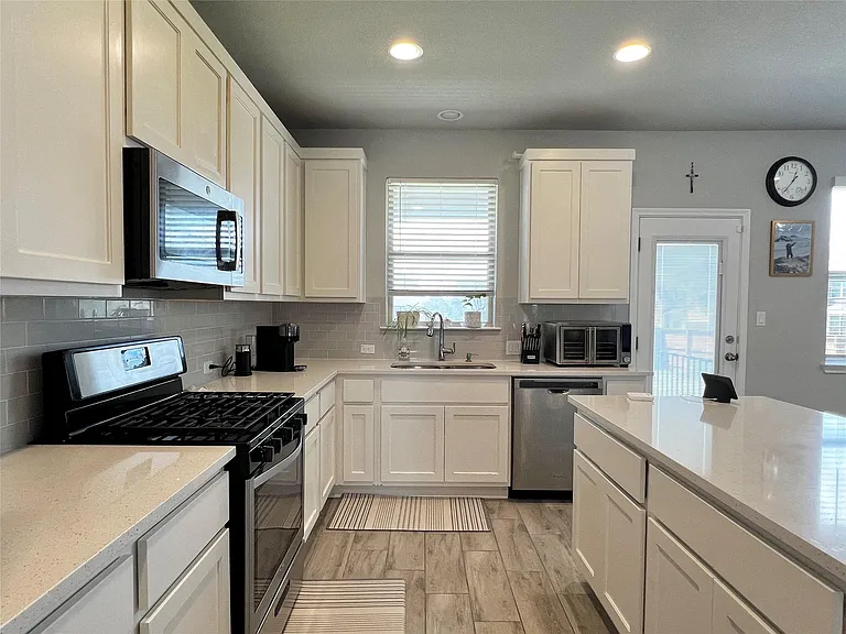 2904 Sage Ranch Dr — Photo 5