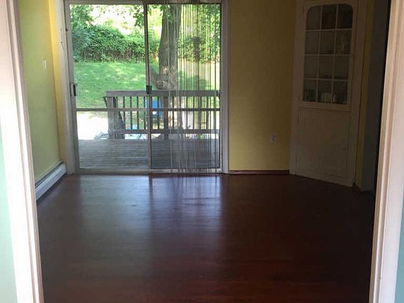 4th image of 2249 W Longview Dr
