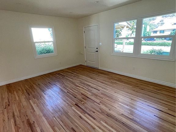 5th image of 1127 N Verdugo Rd #A
