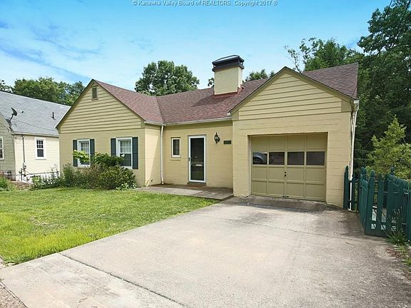 2nd image of 677 Forest Cir