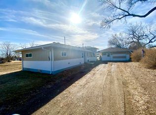 564 S 5th St E, Malta, MT 59538