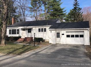 10 Birch Rd, Auburn, ME 04210