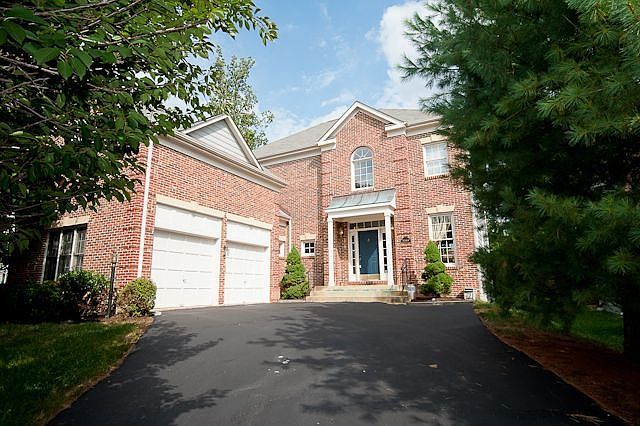 Gorgeous Brick-front Colonia
