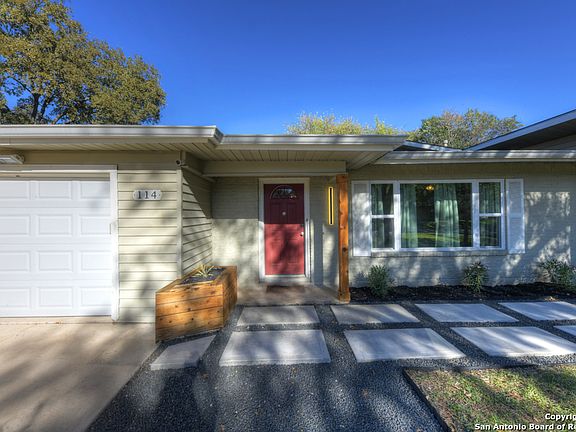 3rd image of 114 LEMONWOOD AVE