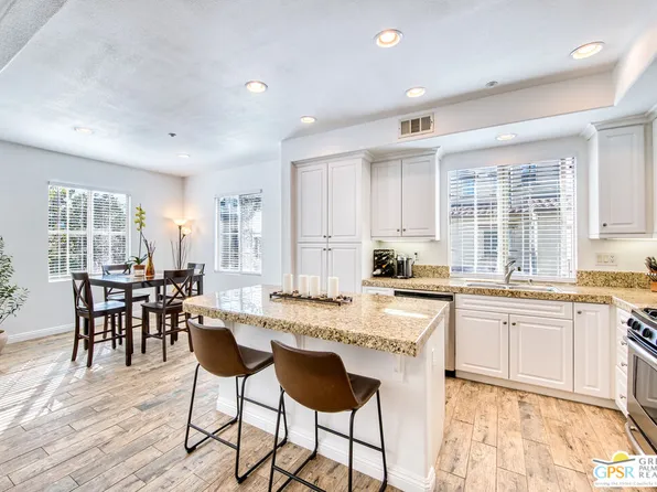 50 Vintage, Irvine, CA 92620