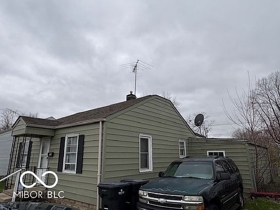 3rd image of 3917 Haverhill Dr