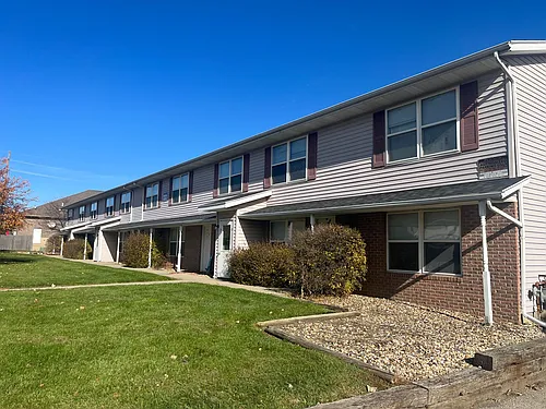 1606 Northbrook Photo 1