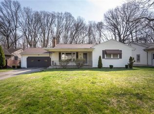 3307 Cricket Dr, Youngstown, OH