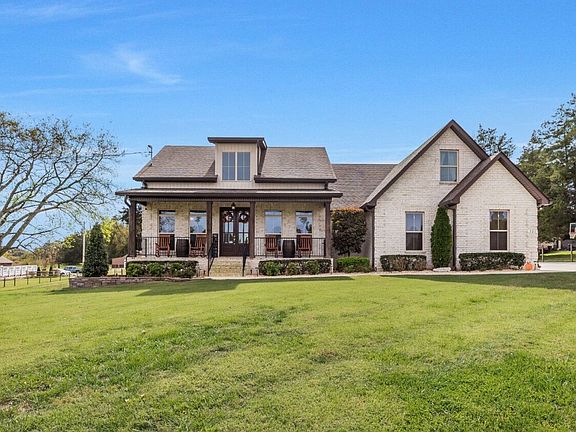 4th image of 321 Dixon Rd