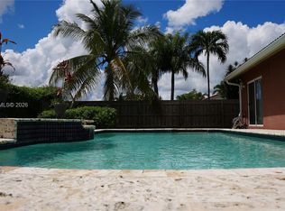 Luz Estela Sub, Miami, FL 33187