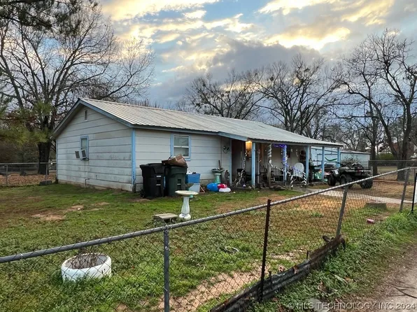 612 SE 5th St, Antlers, OK 74523