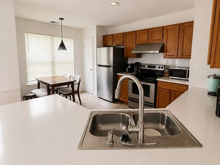 5931 Green Meadow Way — Photo 13