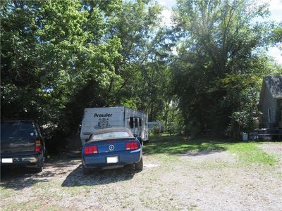 137 E Pacific Ave, Osawatomie, KS, 66064