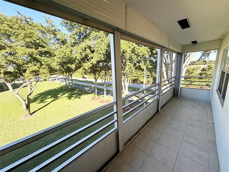 84 Mansfield Dr #84-B — Photo 19