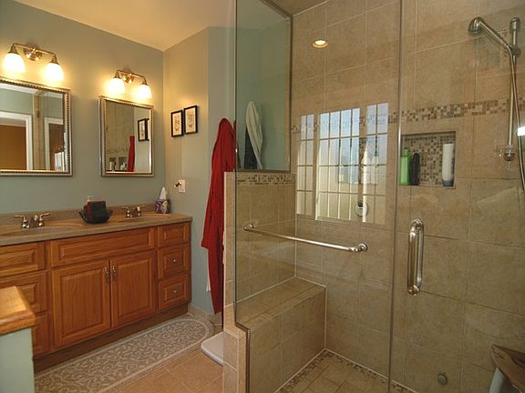 5th image of 751 Kylemore Dr