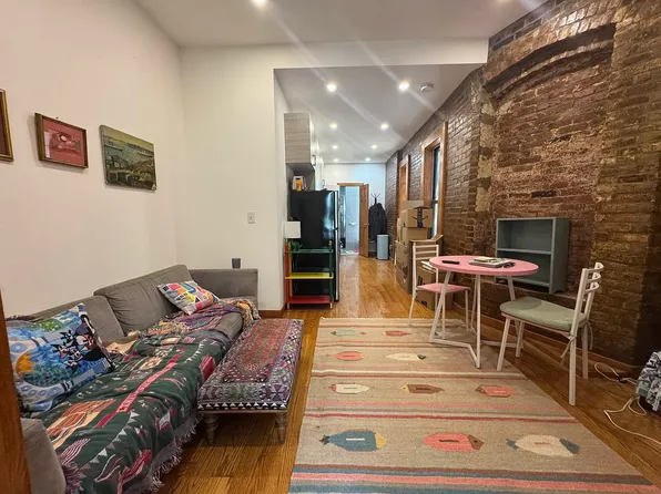 263 E 10th St #18, New York, NY 10009