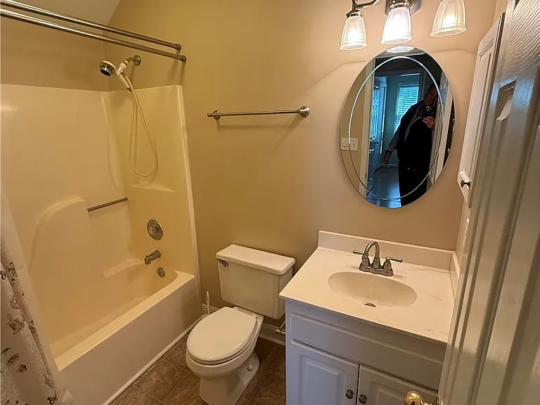1813 Stetson Ln — Photo 13