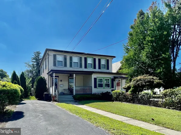 14 E Park Ave, Merchantville, NJ 08109