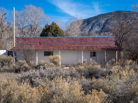 3rd image of 95 N Kiowa Rd