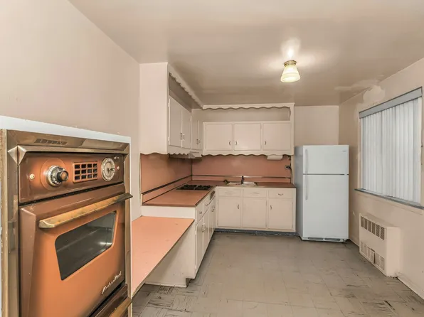 138-20 31st Road image 5 of 16