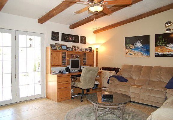 Family room with vaulted ceilings