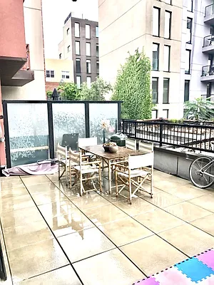 Rented by Lucky Apt Inc | media 38