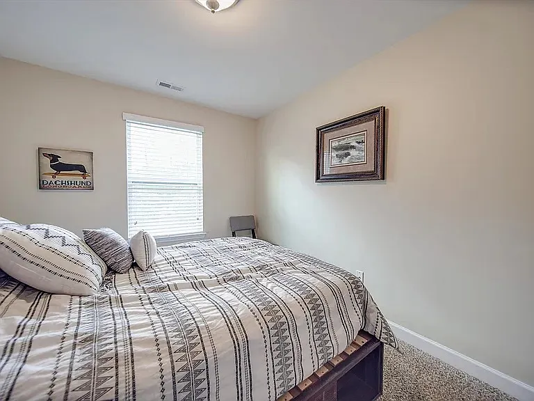 5657 Tipperlinn Way — Photo 12