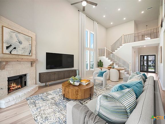 2nd image of 108 Estrella Ln