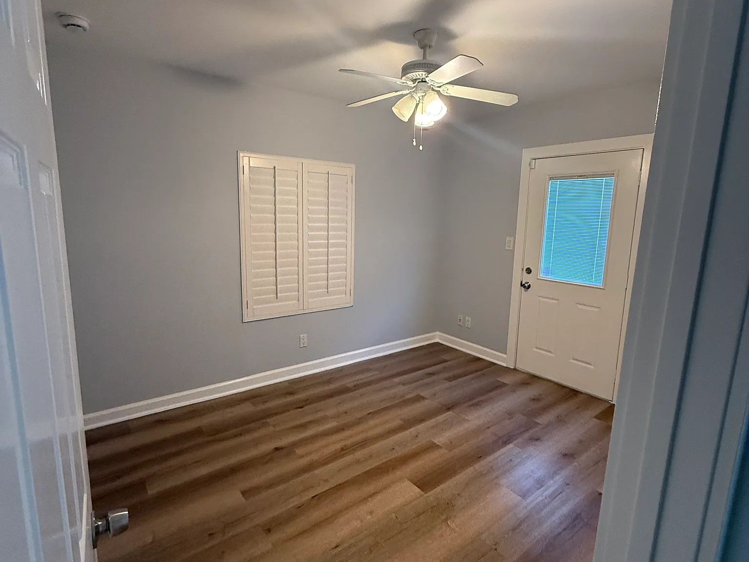 2 bed, 1300 sqft, $4,000 — Photo 2