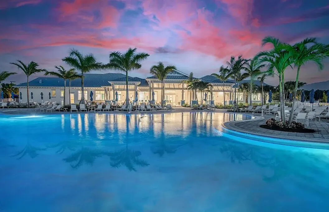 Building Photo - Abaco Falls Dr