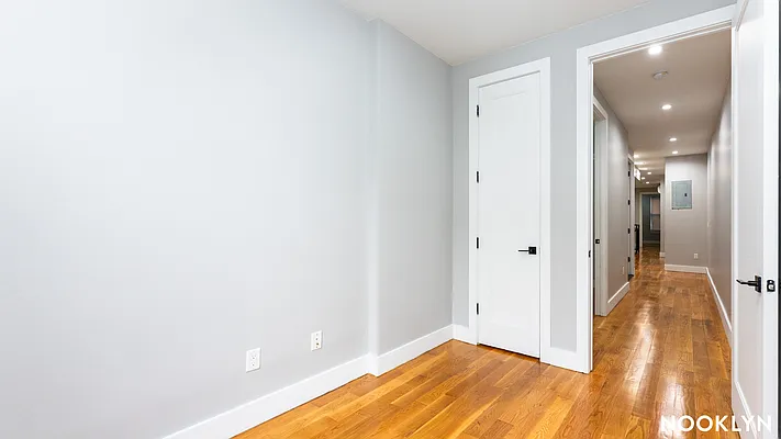 Rented by Nooklyn NYC LLC | media 14
