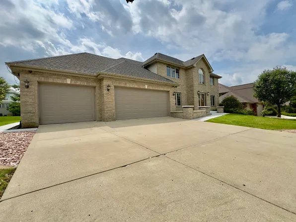 10433 Amber Ln, Orland Park, IL 60467