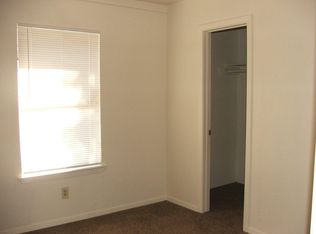 9326 Paramount Ave, Dallas, TX 75217