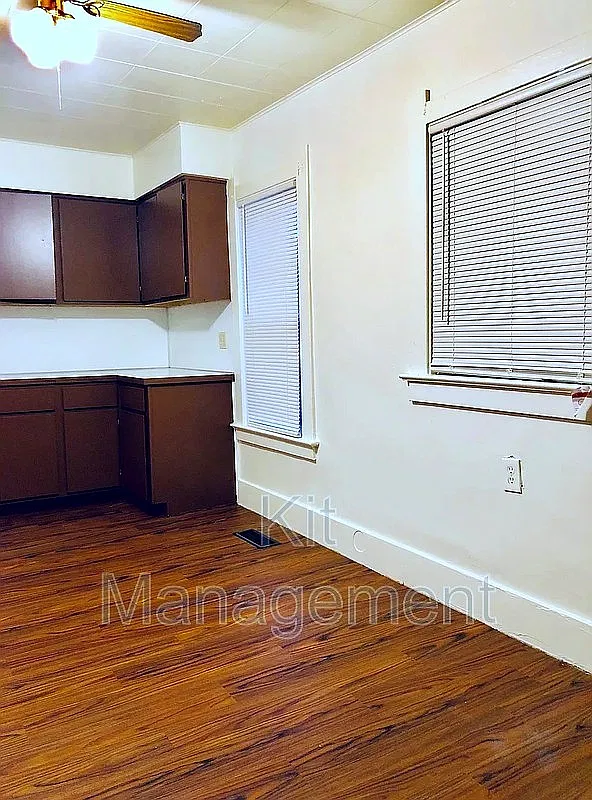 Charming 2-Bedroom Ranch Home in South Toledo — Photo 4