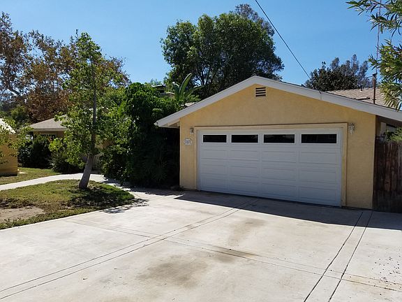 2nd image of 1887 Greenfield Dr