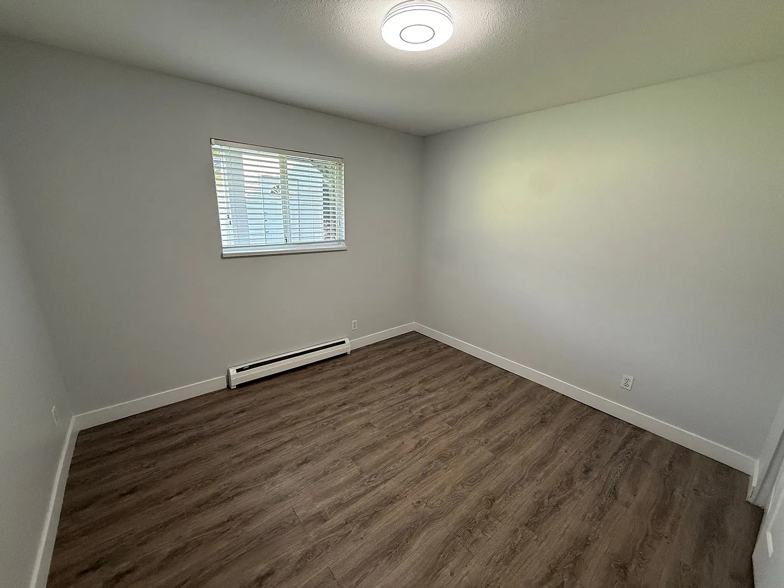 8430 150a Street Surrey — Photo 4