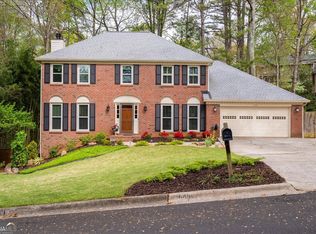 645 Ridgemont Dr, Roswell, GA 30076