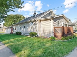 1036 W Winnebago St, Appleton, WI 54914