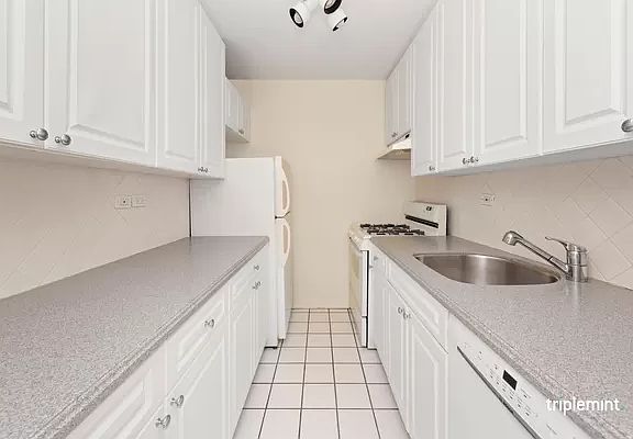 5th image of 180 W End Ave APT 29E