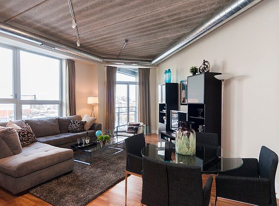 2nd image of 3201 W Leland Ave APT 303