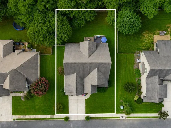 10642 Harlow Pl, Apison, TN 37302