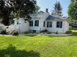 516 Decatur St, Mineral Point, WI 53565