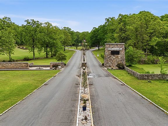 2nd image of Arlington Dr #1263