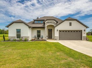 100 Captain Ln, Weatherford, TX 76087