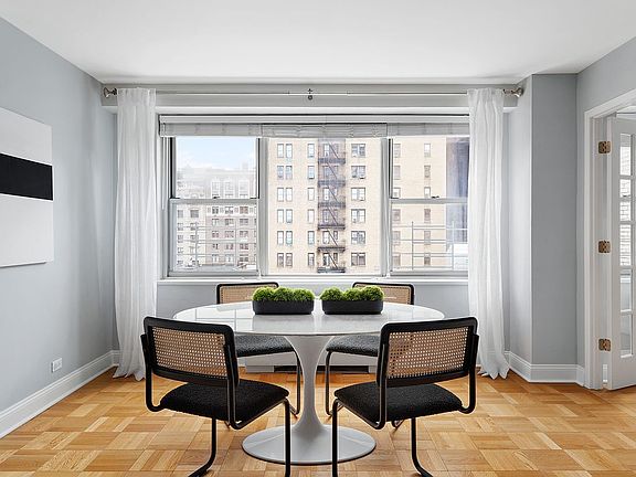3rd image of 55 E 87th St APT 11E
