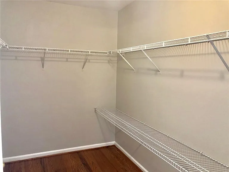 2102 Chatou Pl NW — Photo 20