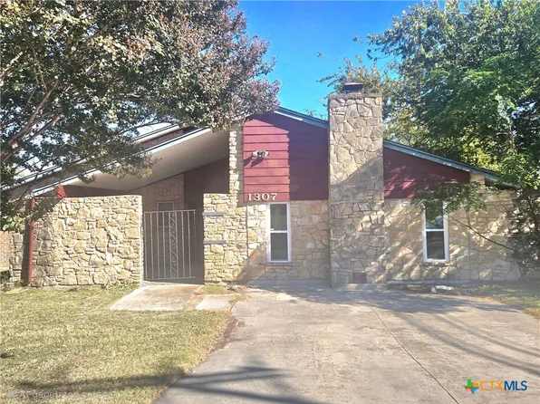 1307 Bluffdale St, Copperas Cove, TX 76522